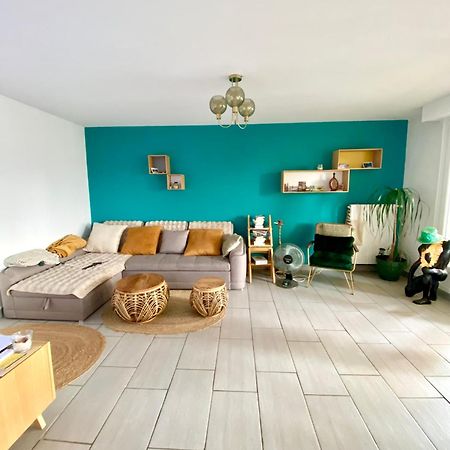 Appartement Le Paisible à Décines-Charpieu Extérieur photo